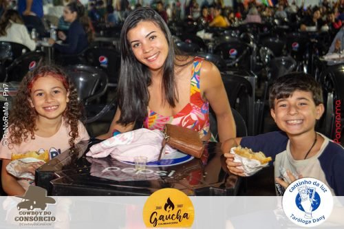 Primeiro-dia-da-Festa-do-Milho-2025-em-Jatai-91