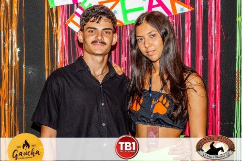 Provoke-The-Bear-Neon-Party-139