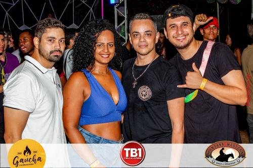 Provoke-The-Bear-Neon-Party-160