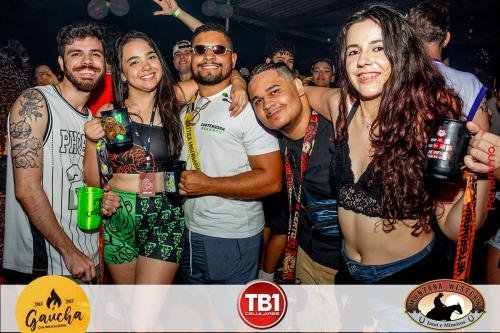 Provoke-The-Bear-Neon-Party-43