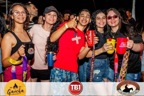 Provoke-The-Bear-Neon-Party-70