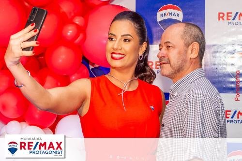 REMAX-inaugura-operacao-em-Jatai-7