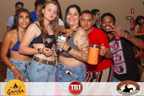 Revolucao-dos-Bichos-85 (1)