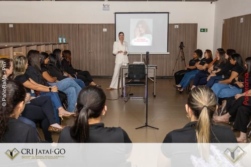 Roda-de-conversa-especial-para-mamaes-CRI-Jatai-101