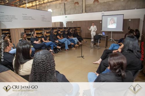 Roda-de-conversa-especial-para-mamaes-CRI-Jatai-26