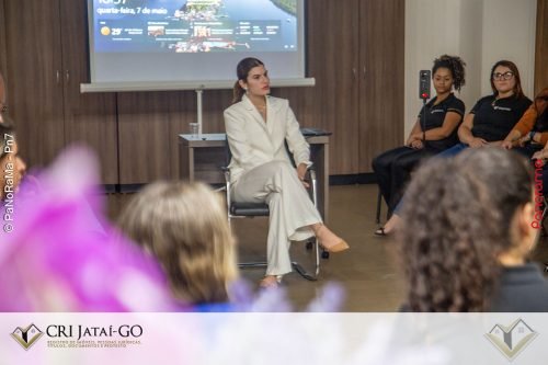 Roda-de-conversa-especial-para-mamaes-CRI-Jatai-44
