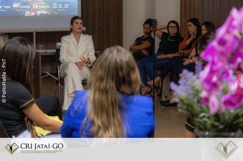 Roda-de-conversa-especial-para-mamaes-CRI-Jatai-93