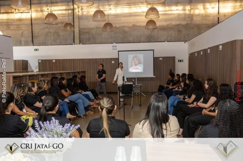 Roda-de-conversa-especial-para-mamaes-CRI-Jatai-96