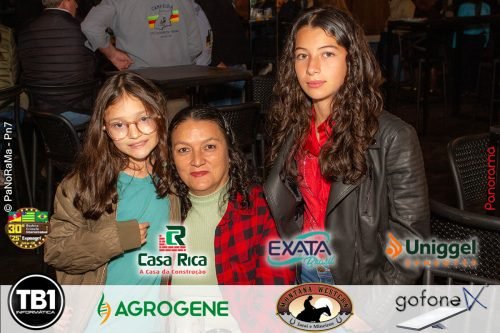 Sexta-feira-movimentada-na-Campeira-2025-em-Jatai-149