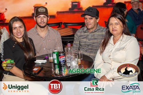 Sexta-feira-movimentada-na-Campeira-2025-em-Jatai-152