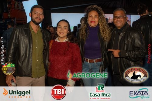 Sexta-feira-movimentada-na-Campeira-2025-em-Jatai-32