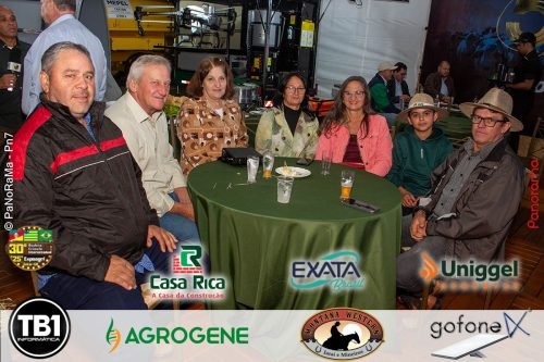 Sexta-feira-movimentada-na-Campeira-2025-em-Jatai-59