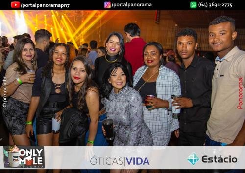 Show-com-Guilherme-e-Benuto-112