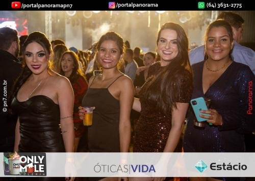 Show-com-Guilherme-e-Benuto-77