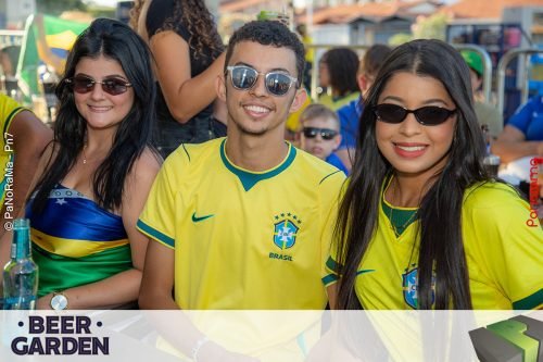 Torcida-no-Beer-Garden-durante-Brasil-x-Noruega-106