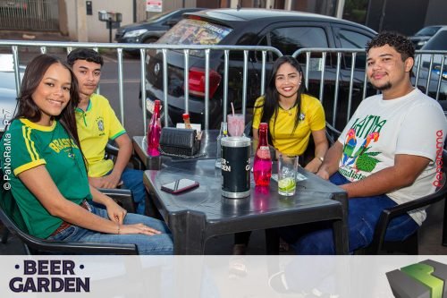Torcida-no-Beer-Garden-durante-Brasil-x-Noruega-120