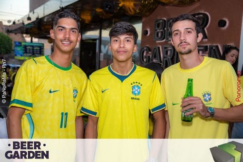 Torcida-no-Beer-Garden-durante-Brasil-x-Noruega-131
