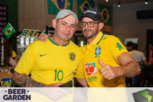 Torcida-no-Beer-Garden-durante-Brasil-x-Noruega-138
