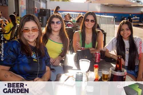 Torcida-no-Beer-Garden-durante-Brasil-x-Noruega-36