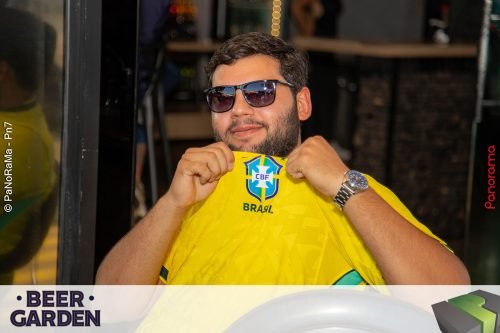 Torcida-no-Beer-Garden-durante-Brasil-x-Noruega-41