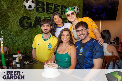 Torcida-no-Beer-Garden-durante-Brasil-x-Noruega-51