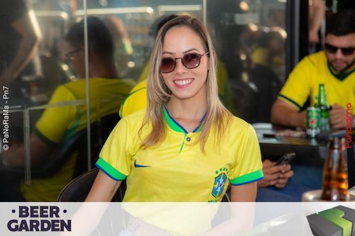 Torcida-no-Beer-Garden-durante-Brasil-x-Noruega-71