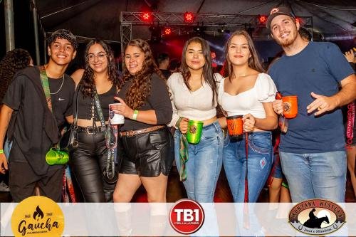 VOLTA-AO-MUNDO-da-Blau-Blau-14