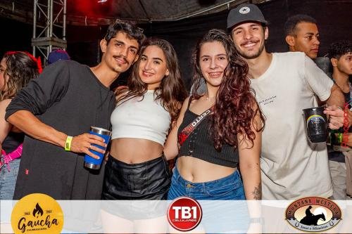 VOLTA-AO-MUNDO-da-Blau-Blau-35