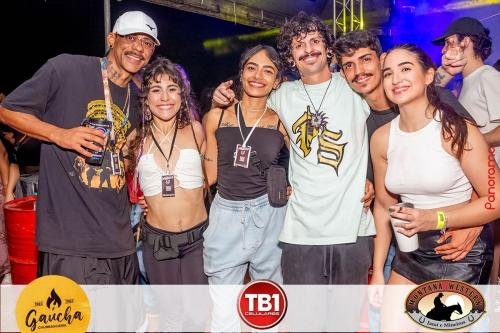 VOLTA-AO-MUNDO-da-Blau-Blau-71