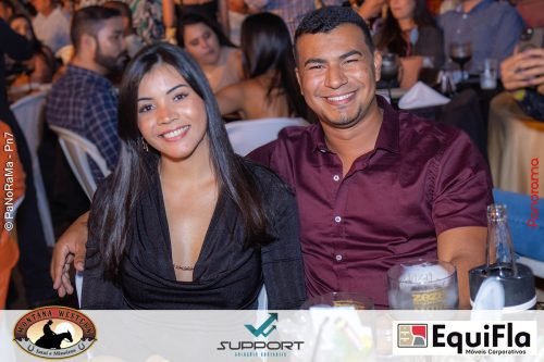 Zeze-di-Camargo-Rustico-em-Jatai-220