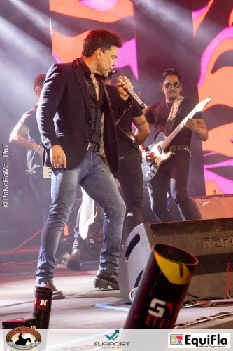 Zeze-di-Camargo-Rustico-em-Jatai-248