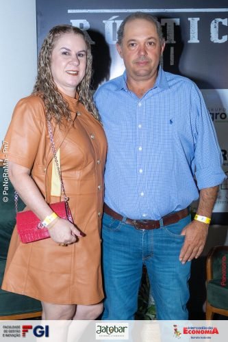 Zeze-di-Camargo-Rustico-em-Jatai-63