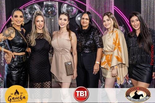 show-inesquecivel-de-Maiara-Maraisa-14