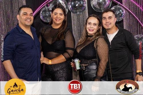 show-inesquecivel-de-Maiara-Maraisa-41