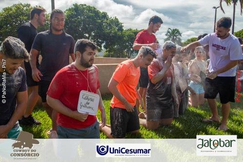 trote-da-Medicina-da-UFJ-23