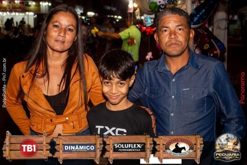 ultimo-dia-da-Pecuaria-Jatai-2025-12