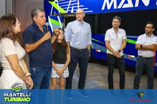 volvo-g8-mantelli-turismo-105