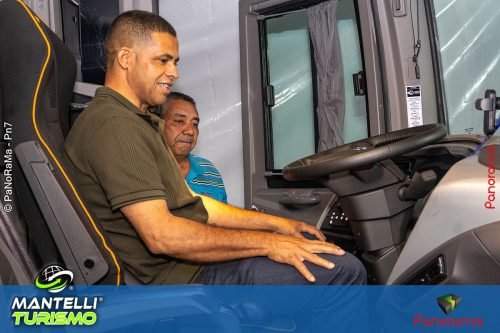 volvo-g8-mantelli-turismo-21